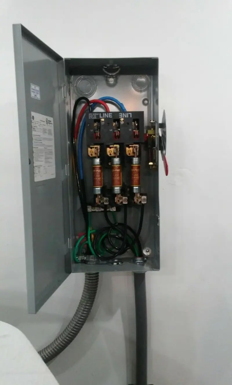Three-phase disconnect switch installed for Electrical Wiring & Rewiring in Dobbs Ferry